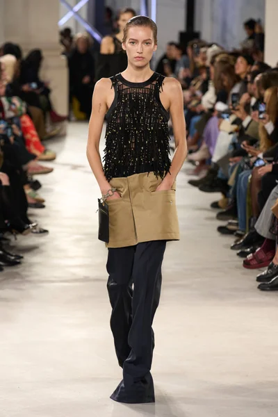 Look 21